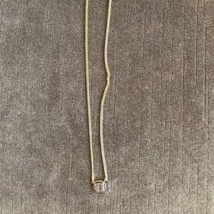 Kendra Scott necklace